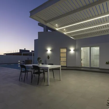 Villa Nidea