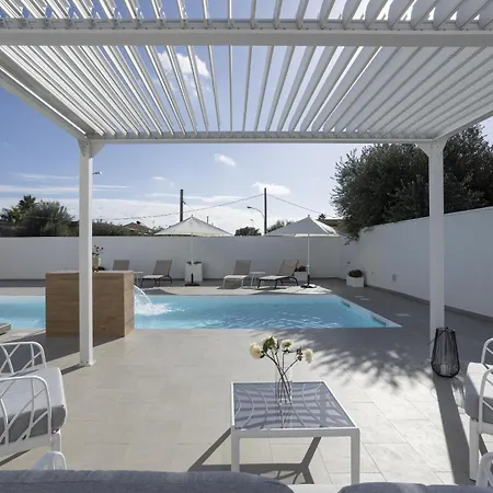 Nidea Villa *